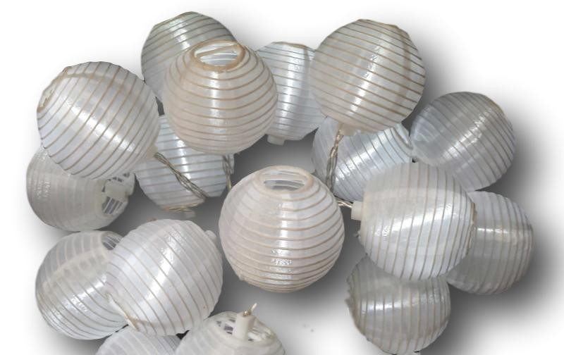 Lampki ogrodowe girlandy ogrodowe 10 metrów zewnętrzne 20 LED Programator 8 funkcji - Zimny Biały 14 Lampki ogrodowe girlandy ogrodowe 10 metrów zewnętrzne 20 LED Programator 8 funkcji - Zimny Biały 40