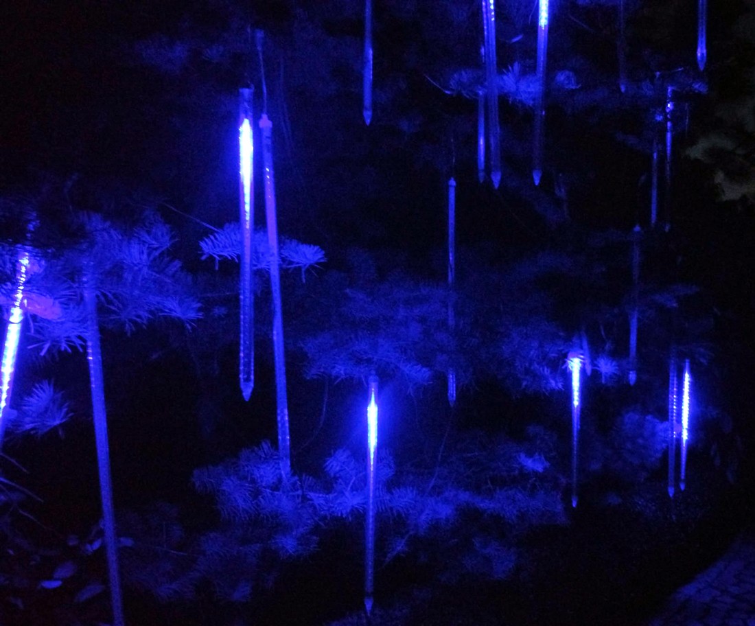 Kurtyna świetlna LED efekt deszczu meteorytów 18 metrów zewnętrzne 480 LED Światło stałe - Zimny Biały 13 Kurtyna świetlna LED efekt deszczu meteorytów 18 metrów zewnętrzne 480 LED Światło stałe - Zimny Biały 37